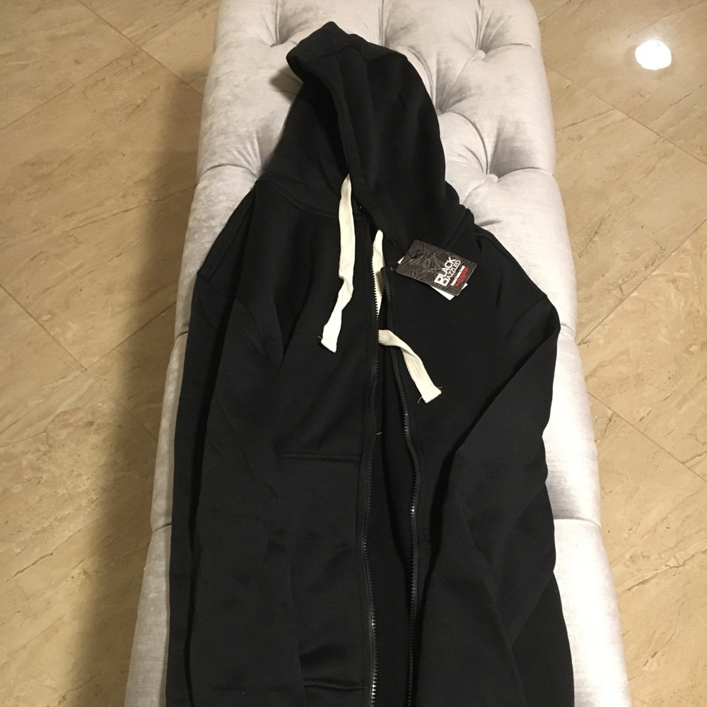 Black hoodie 😎